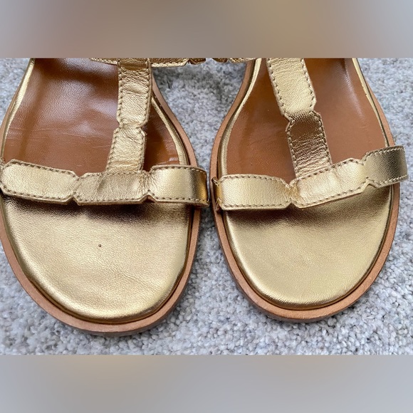 AQUATALIA Risa Gold Leather Sandals
Size: 9 - Picture 6 of 8